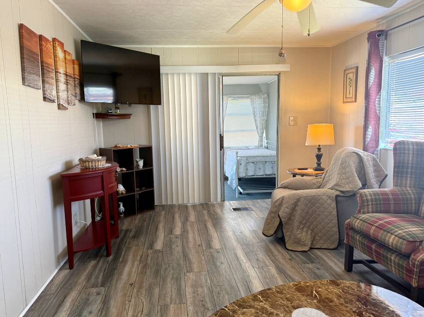 49 Colony Dr a Ellenton, FL Mobile or Manufactured Home for Sale